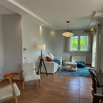 Villa Am Weinberg Mit Garten Grosszuegig Und Exklusiv