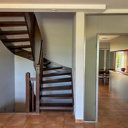 Exclusive Family In The Rheingau | 5br Villa