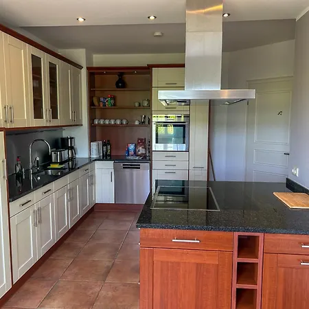 Exclusive Family In The Rheingau | 5br Villa Geisenheim