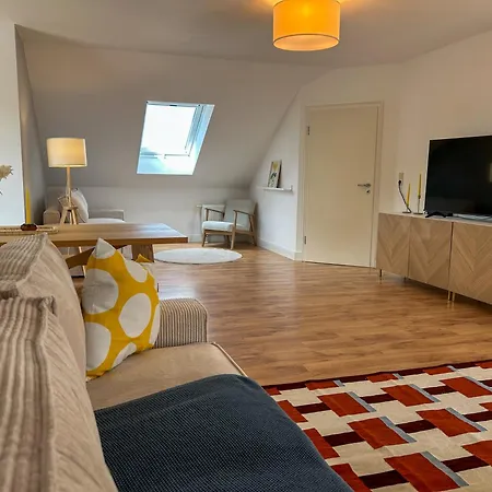 Villa Exclusive Family In The Rheingau | 5br