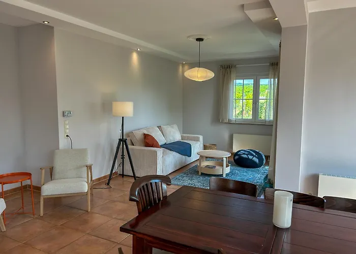 Am Weinberg Mit Garten Großzügig Und Exklusiv Villa