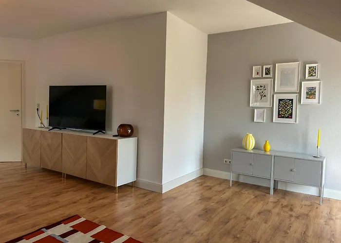 Am Weinberg Mit Garten Großzügig Und Exklusiv Villa *